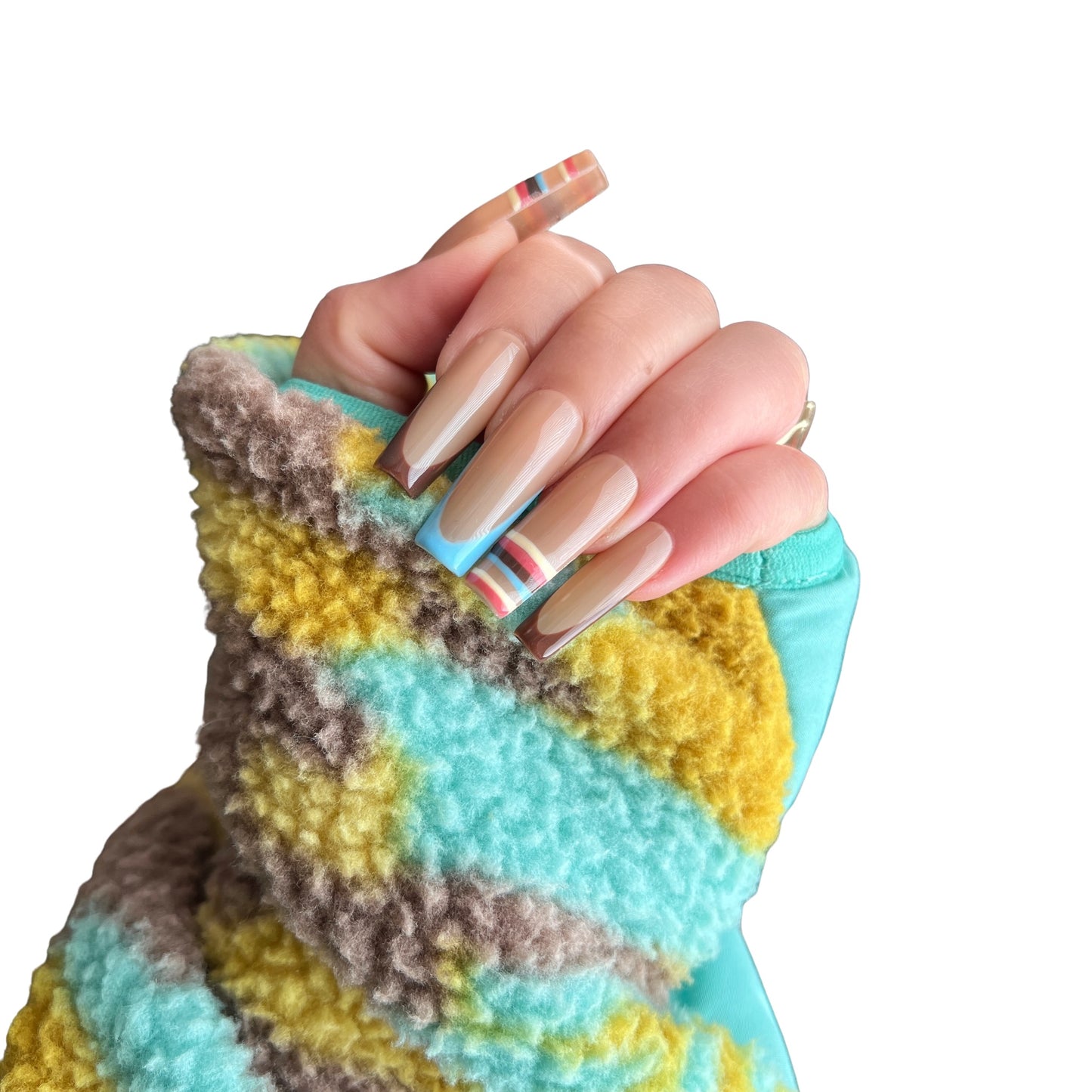 2-DAY EXCLUSIVE: LAURYN