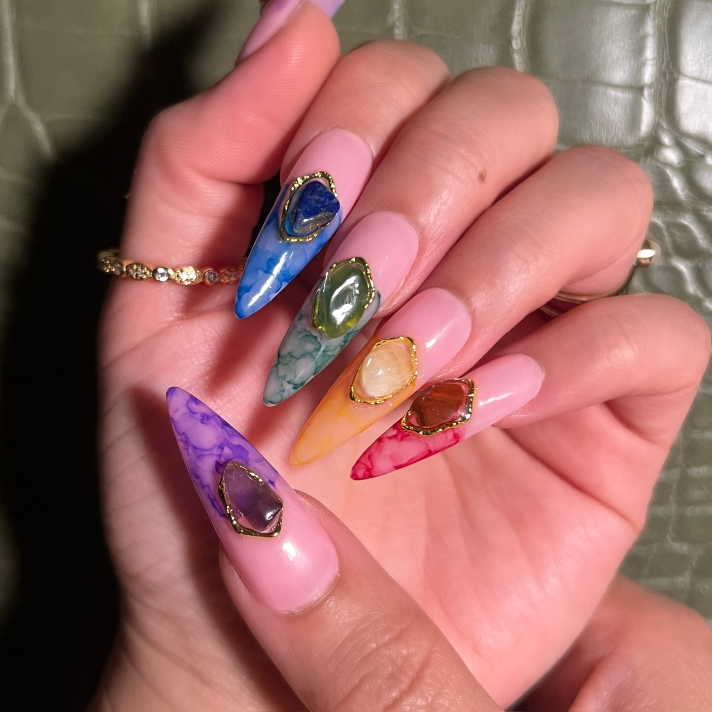 2-DAY EXCLUSIVE: ALIGNED